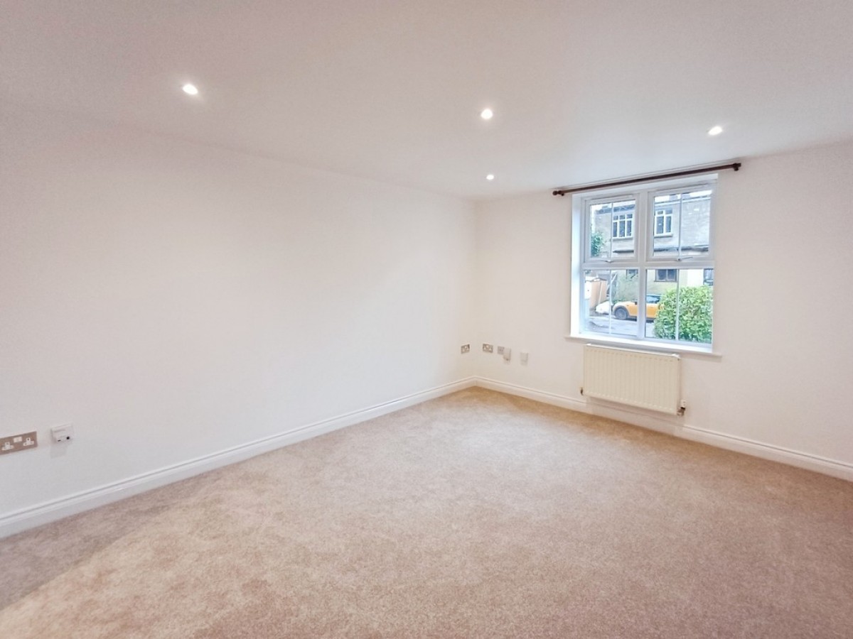 St Albans Crescent, Bournemouth