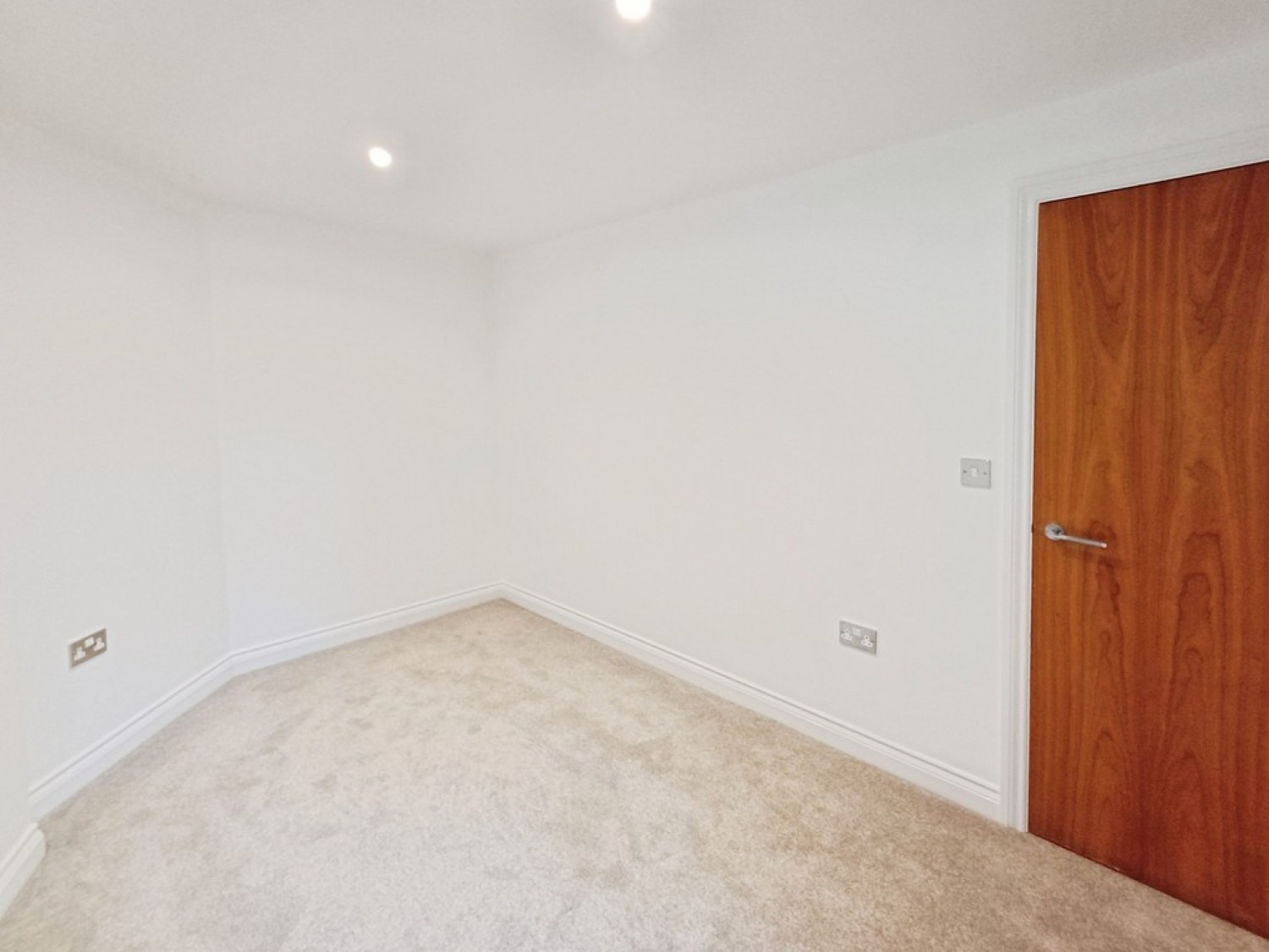 2 bedroom Flat for Letting St Albans Crescent, Bournemouth