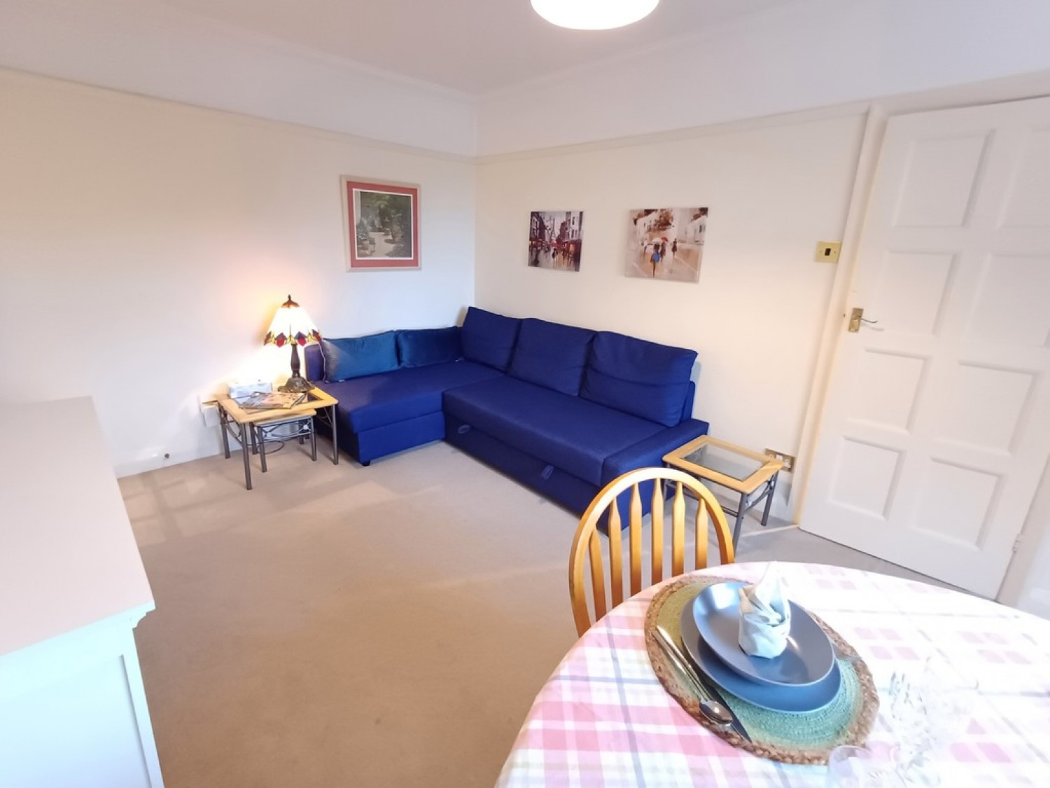 2 bedroom Flat for Letting Sea Road, Bournemouth