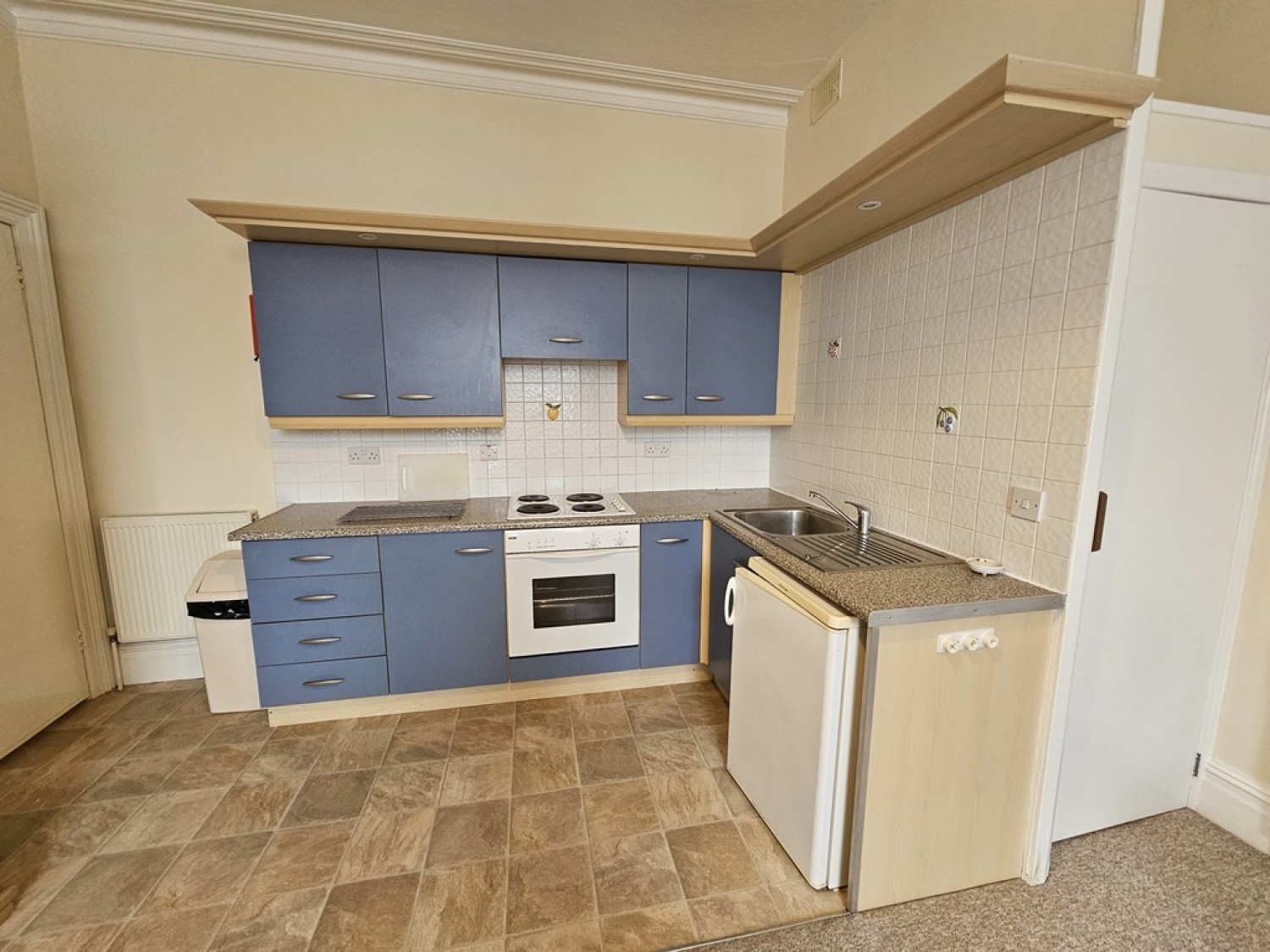 1 bedroom Flat for Letting Westby Road, Bournemouth