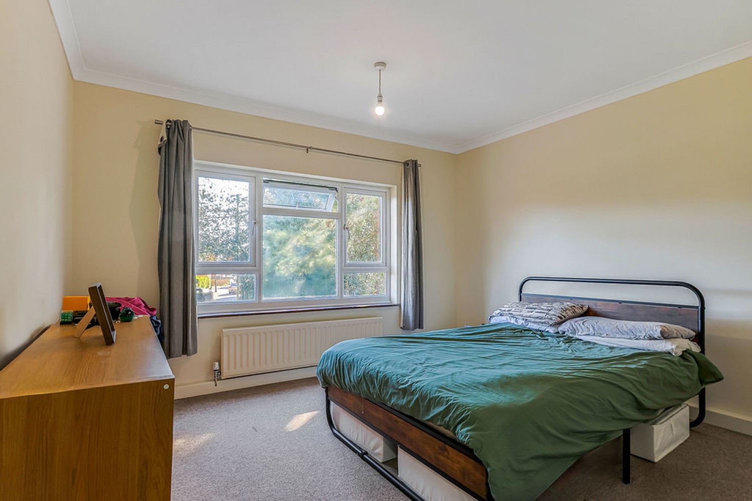 2 bedroom Flat for Sale Richmond Park Road, Bournemouth