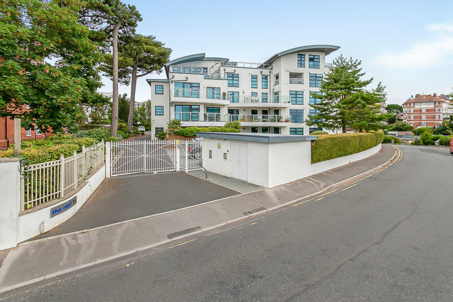 Boscombe Spa Road, Boscombe