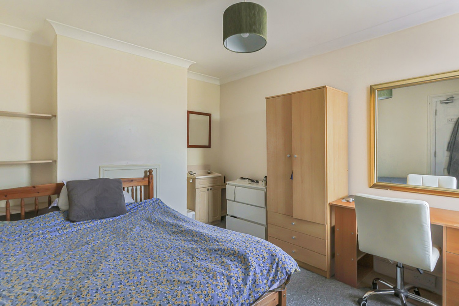 3 bedroom House for Sale Wimborne Road, Bournemouth