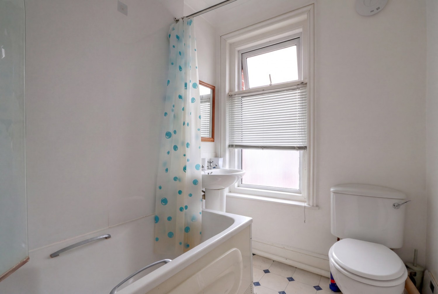 3 bedroom House for Sale Wimborne Road, Bournemouth