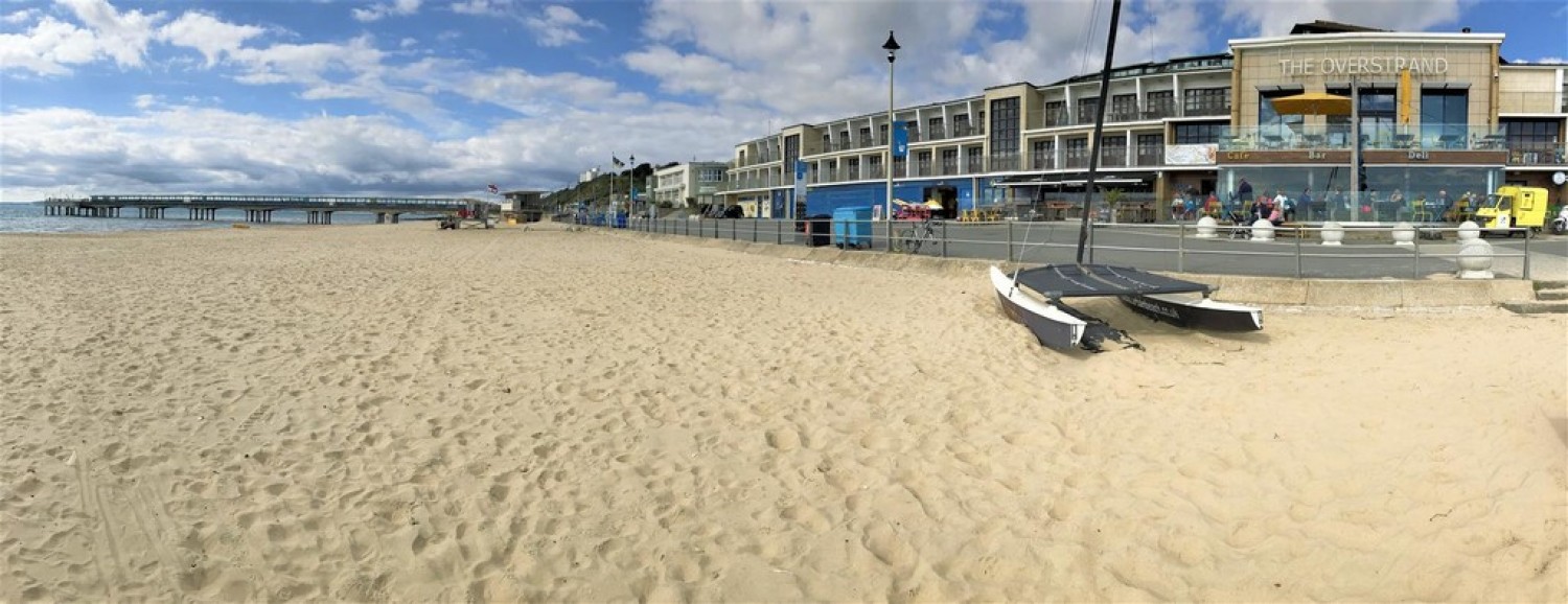 Overstrand, Bournemouth