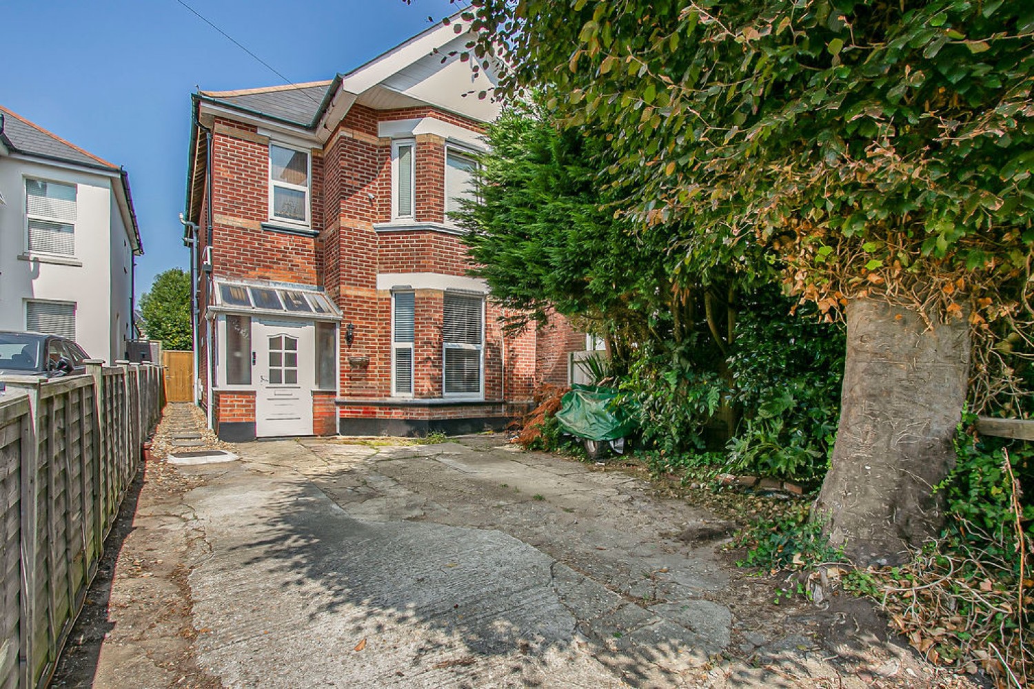 Parkwood Road