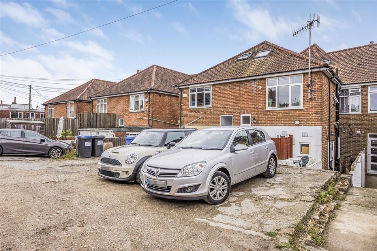 Alder Road, Poole