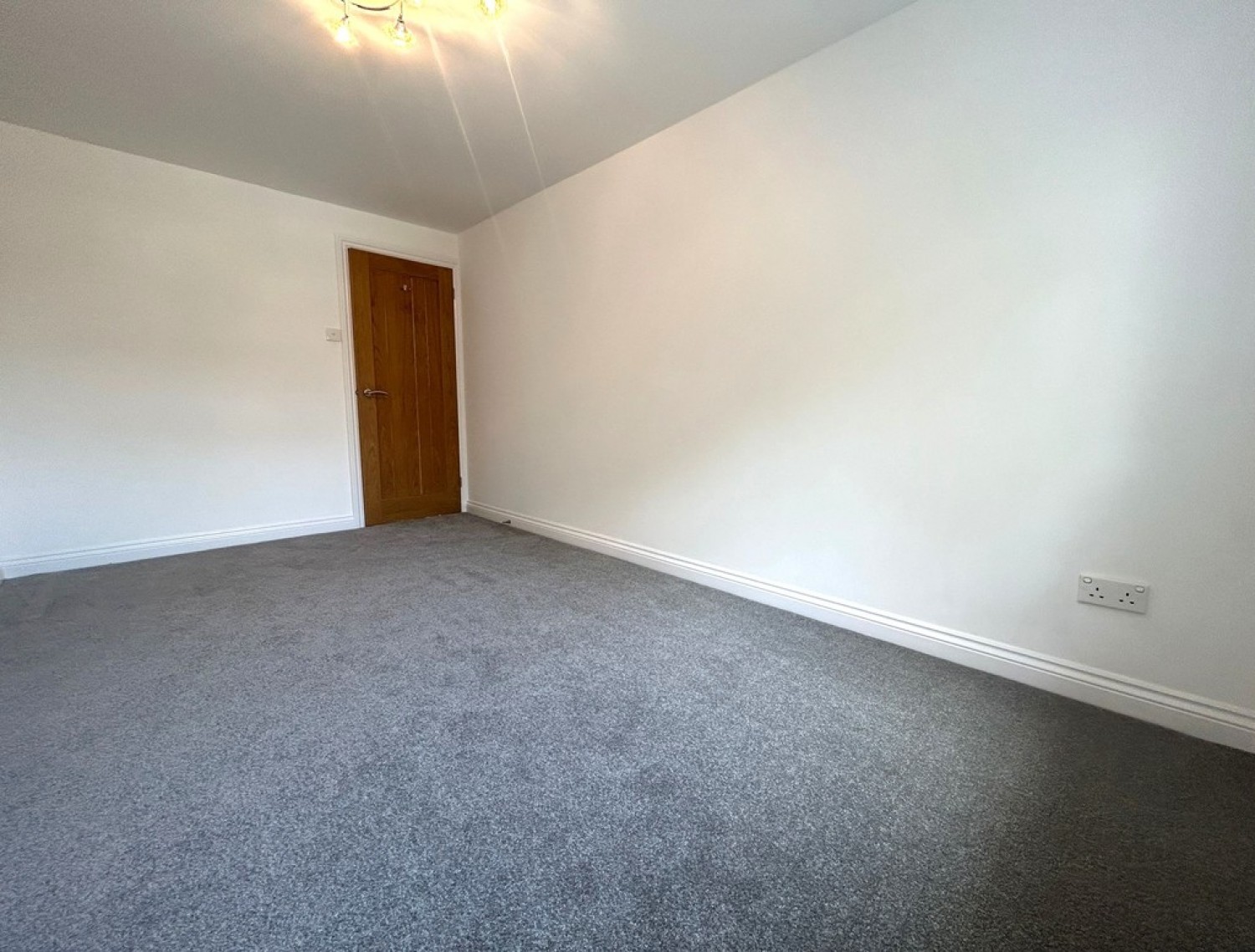 2 bedroom Flat for Letting Dragoon Way, Christchurch