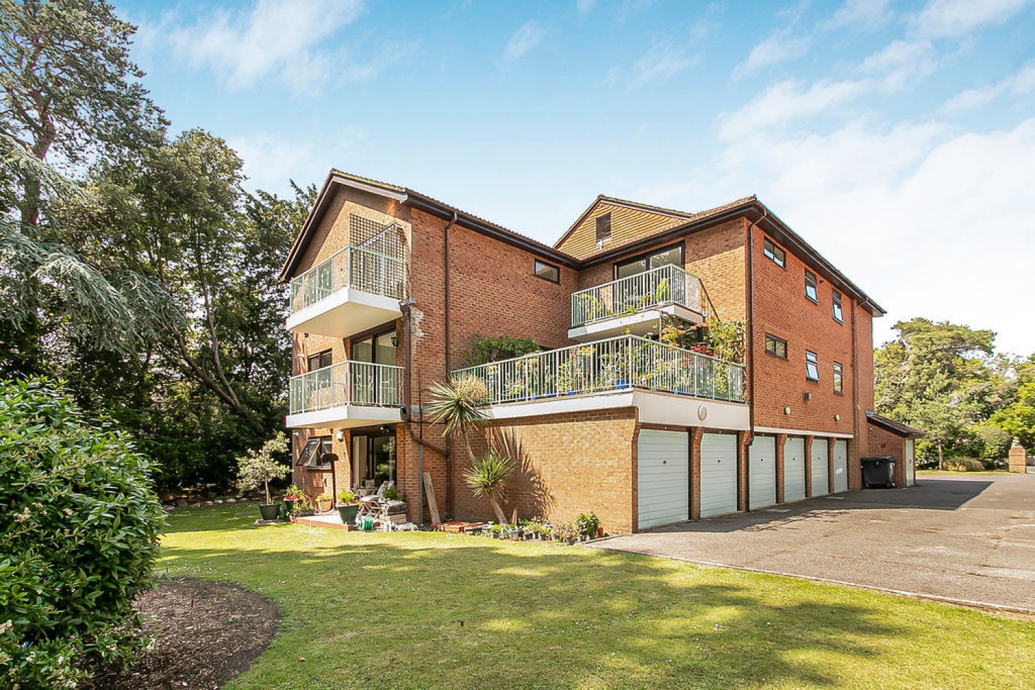 Dean Park Road, Bournemouth