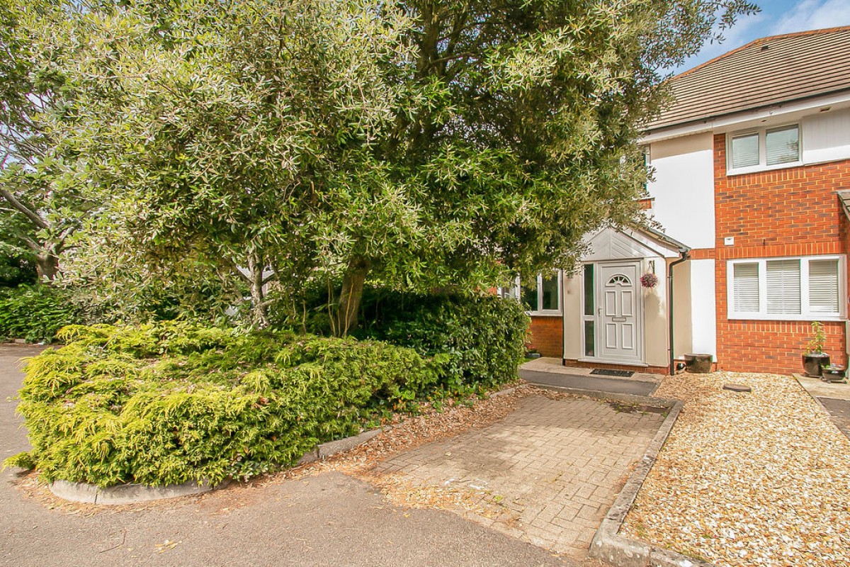 Douglas Mews , Bournemouth