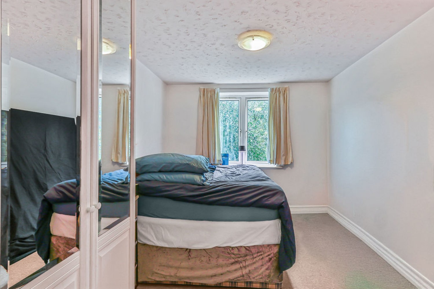 2 bedroom Flat for Letting St Peters Road, Bournemouth