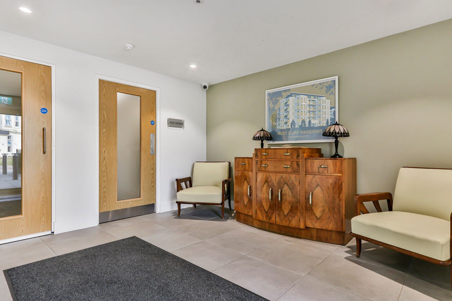 2 bedroom Flat in Bournemouth, Dorset