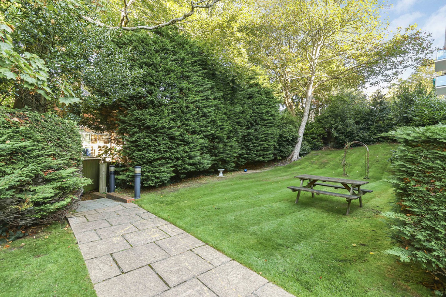 2 bedroom Flat in Madeira Road, Bournemouth