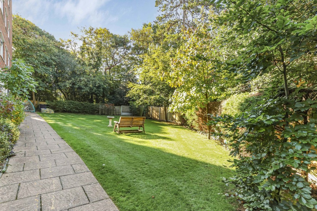 Madeira Road, Bournemouth