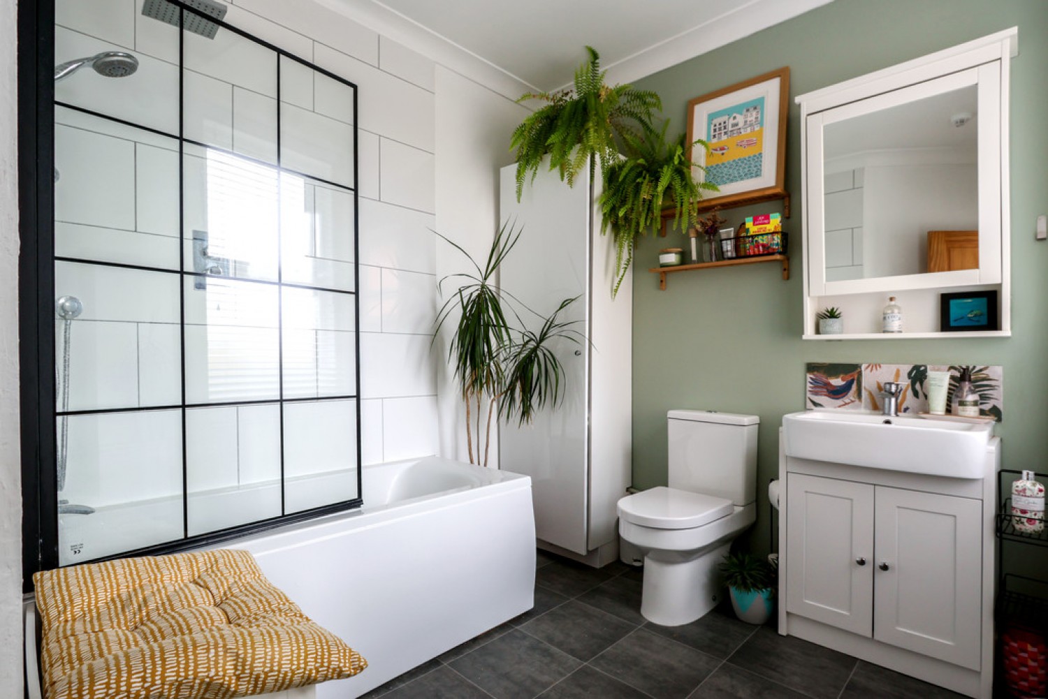 2 bedroom Flat for Sale Knole Road, Bournemouth, Dorset