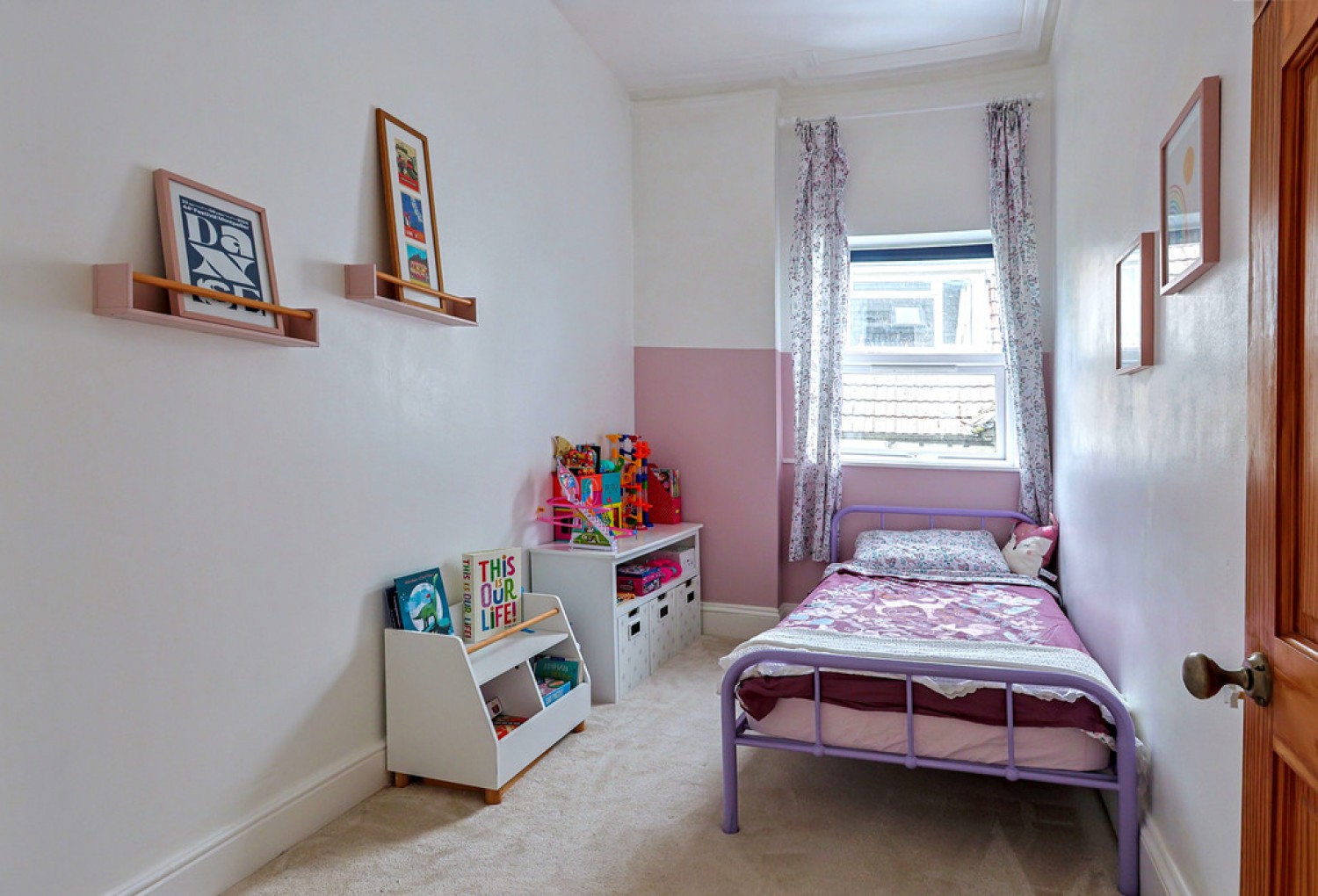 2 bedroom Flat for Sale Knole Road, Bournemouth, Dorset