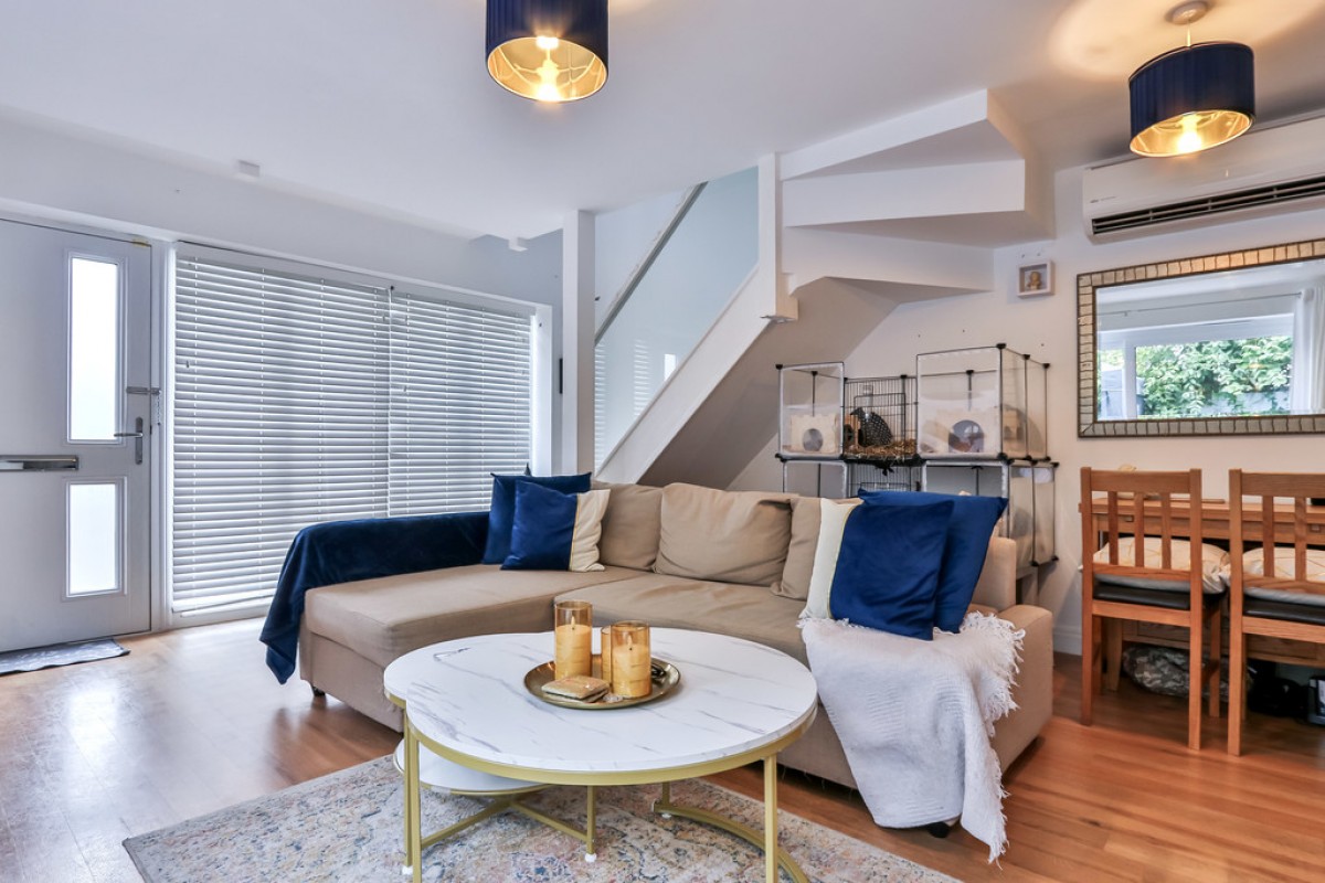 Gladstone Road West, Boscombe