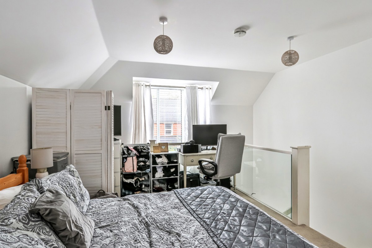 Gladstone Road West, Boscombe