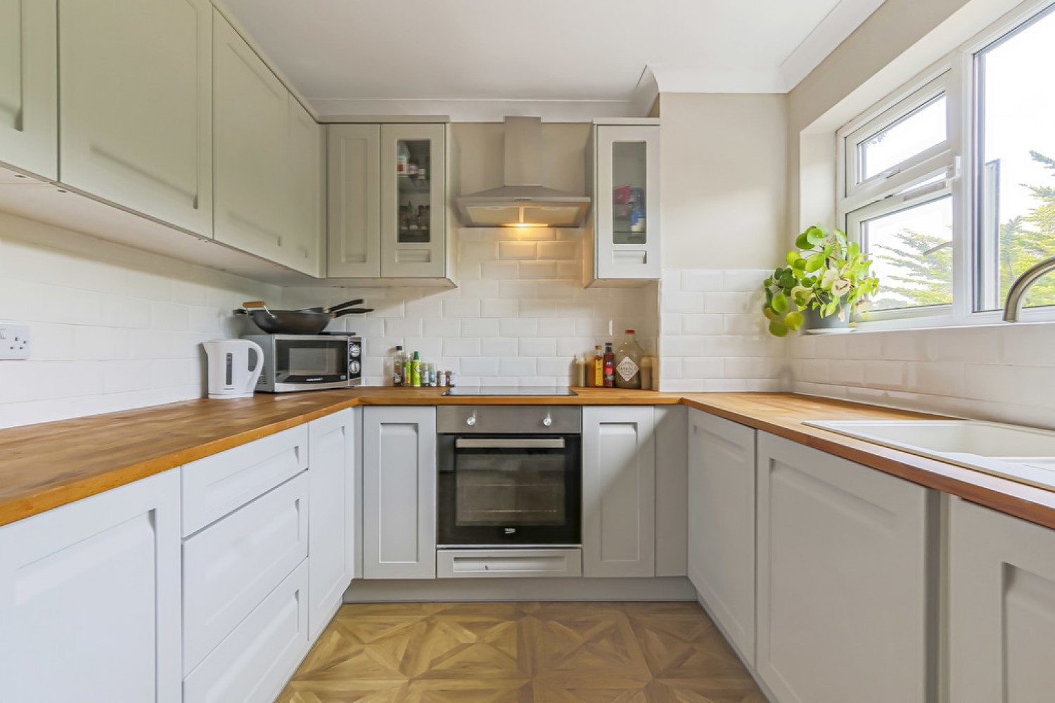 Sea Road, Bournemouth