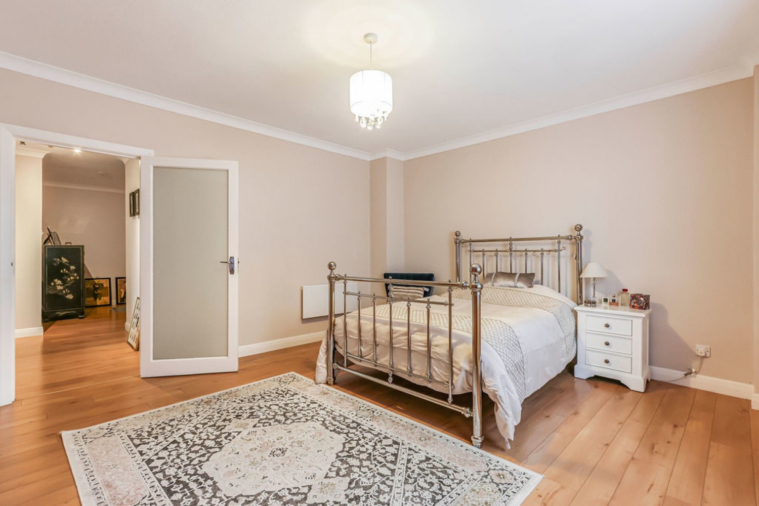 3 bedroom Flat in Bath Road, Bournemouth, Dorset