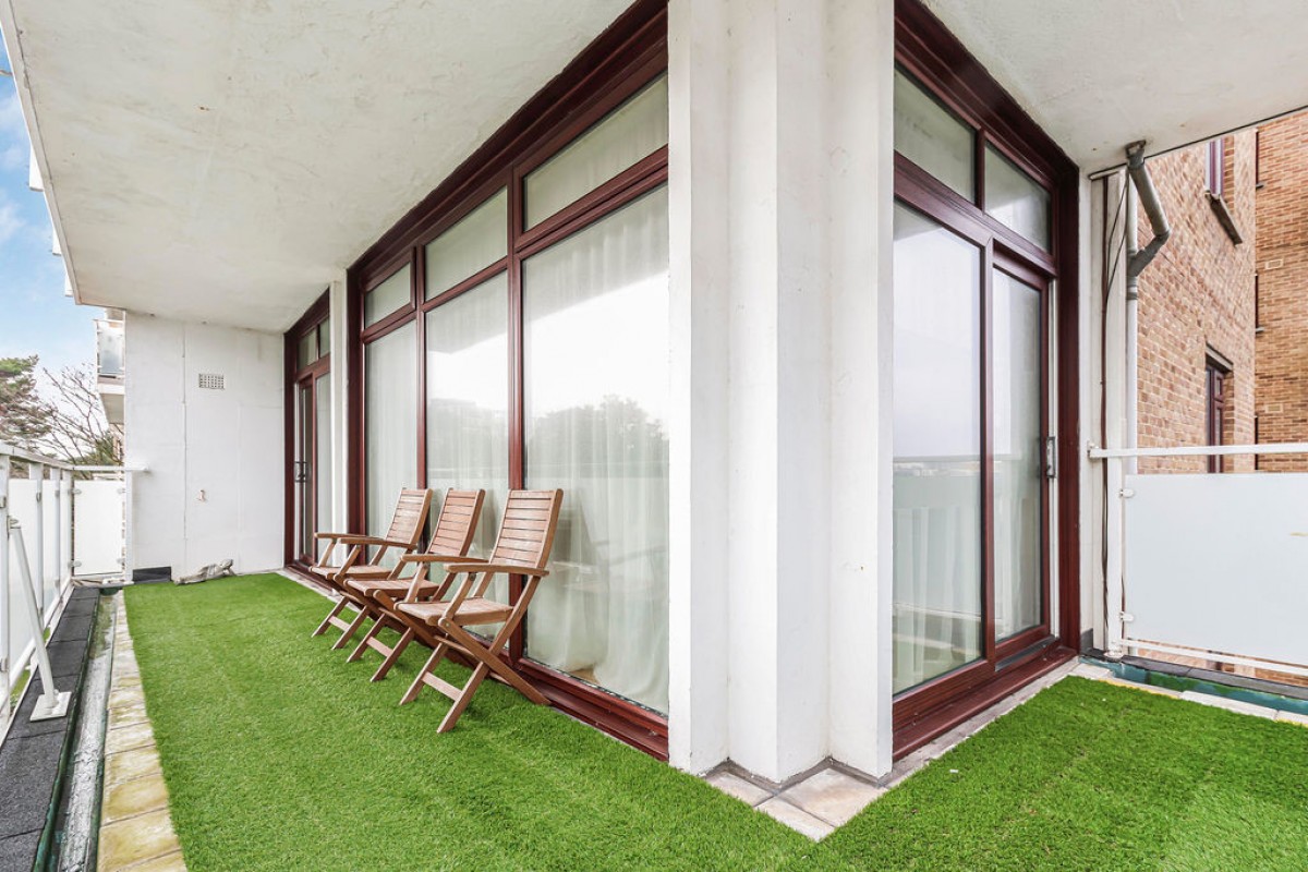 Bath Road, Bournemouth, Dorset