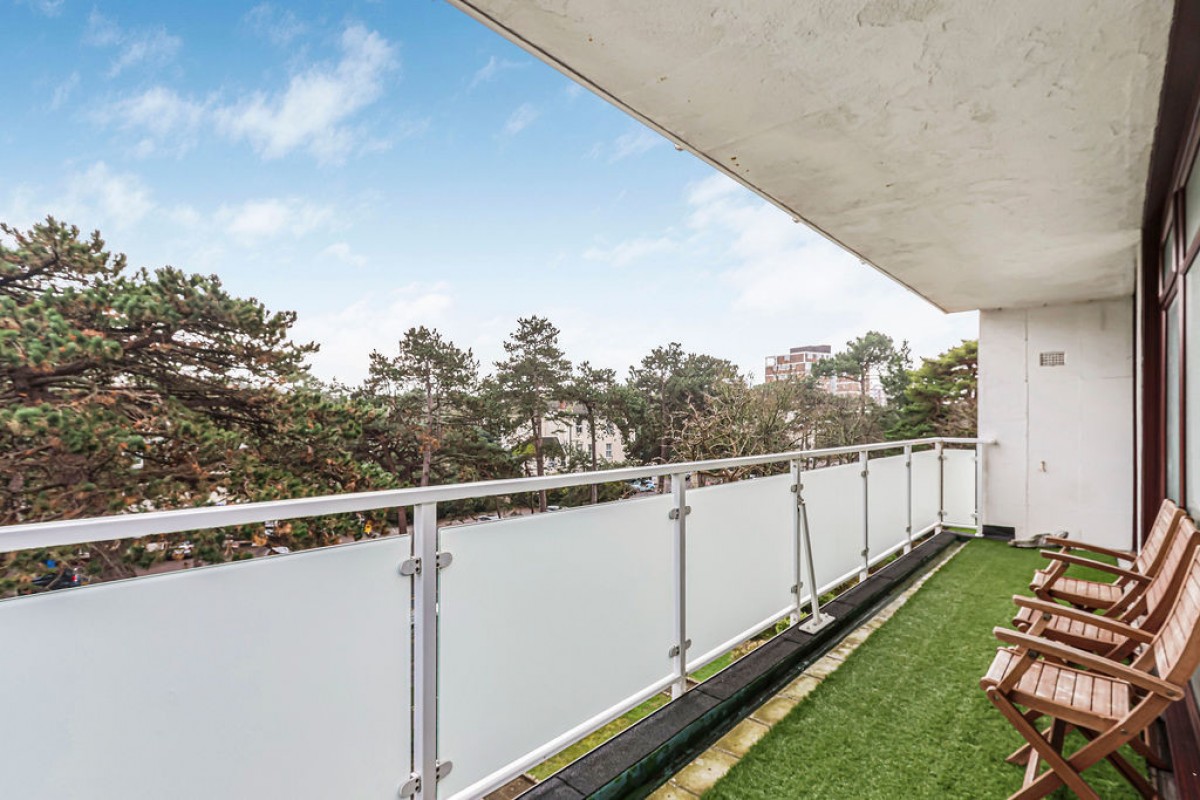 Bath Road, Bournemouth, Dorset