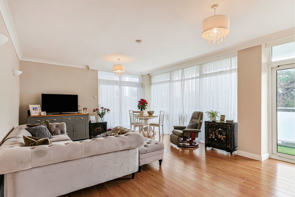 Bath Road, Bournemouth, Dorset