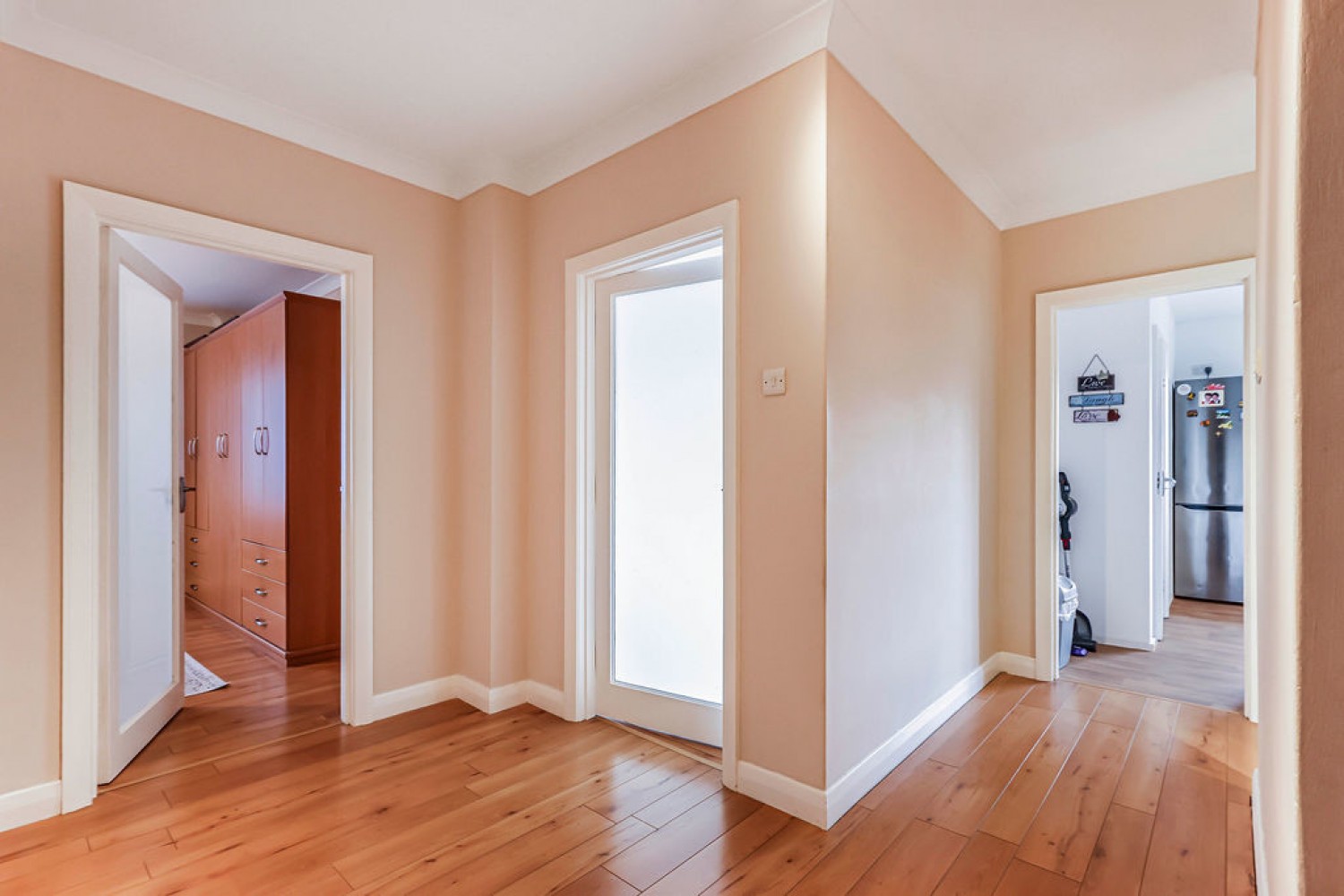 3 bedroom Flat in Bath Road, Bournemouth, Dorset