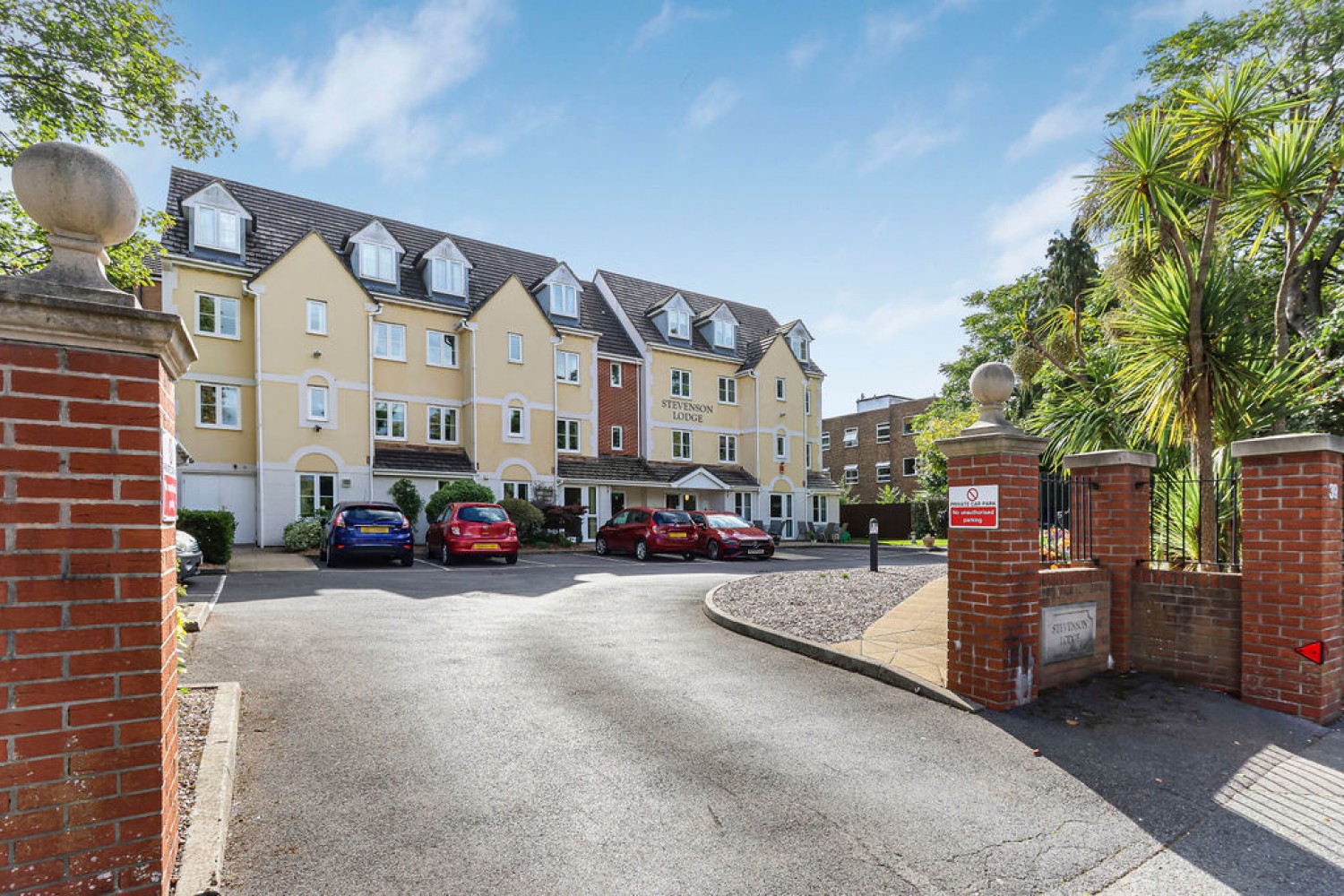 Stevenson Lodge, 39 Poole Road