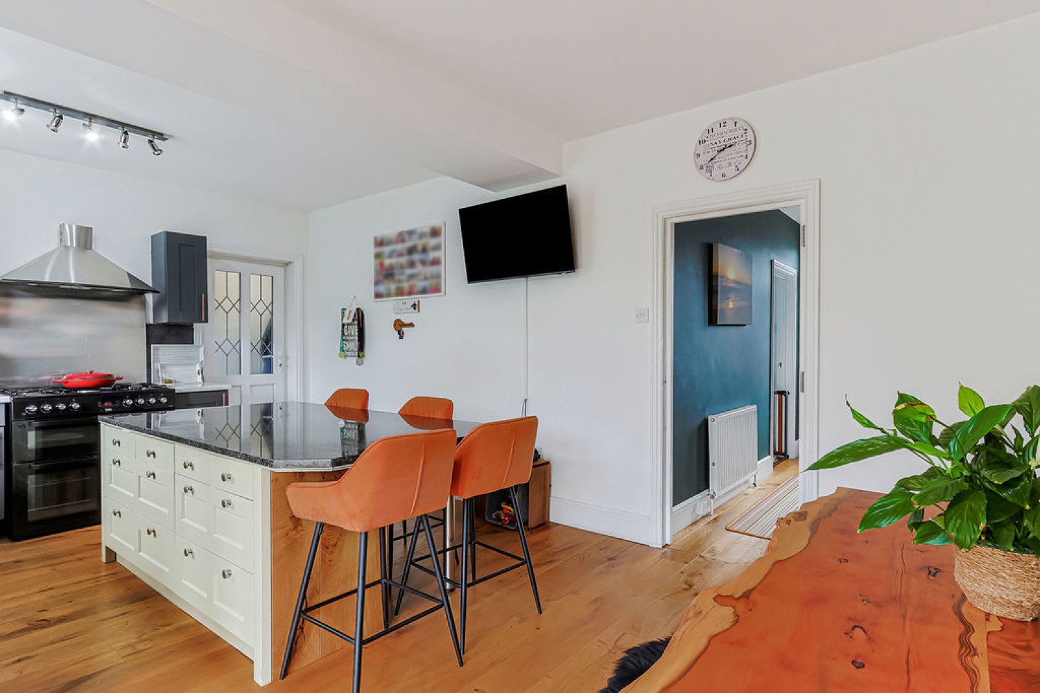 4 bedroom House for Sale Oakwood Road, Bournemouth