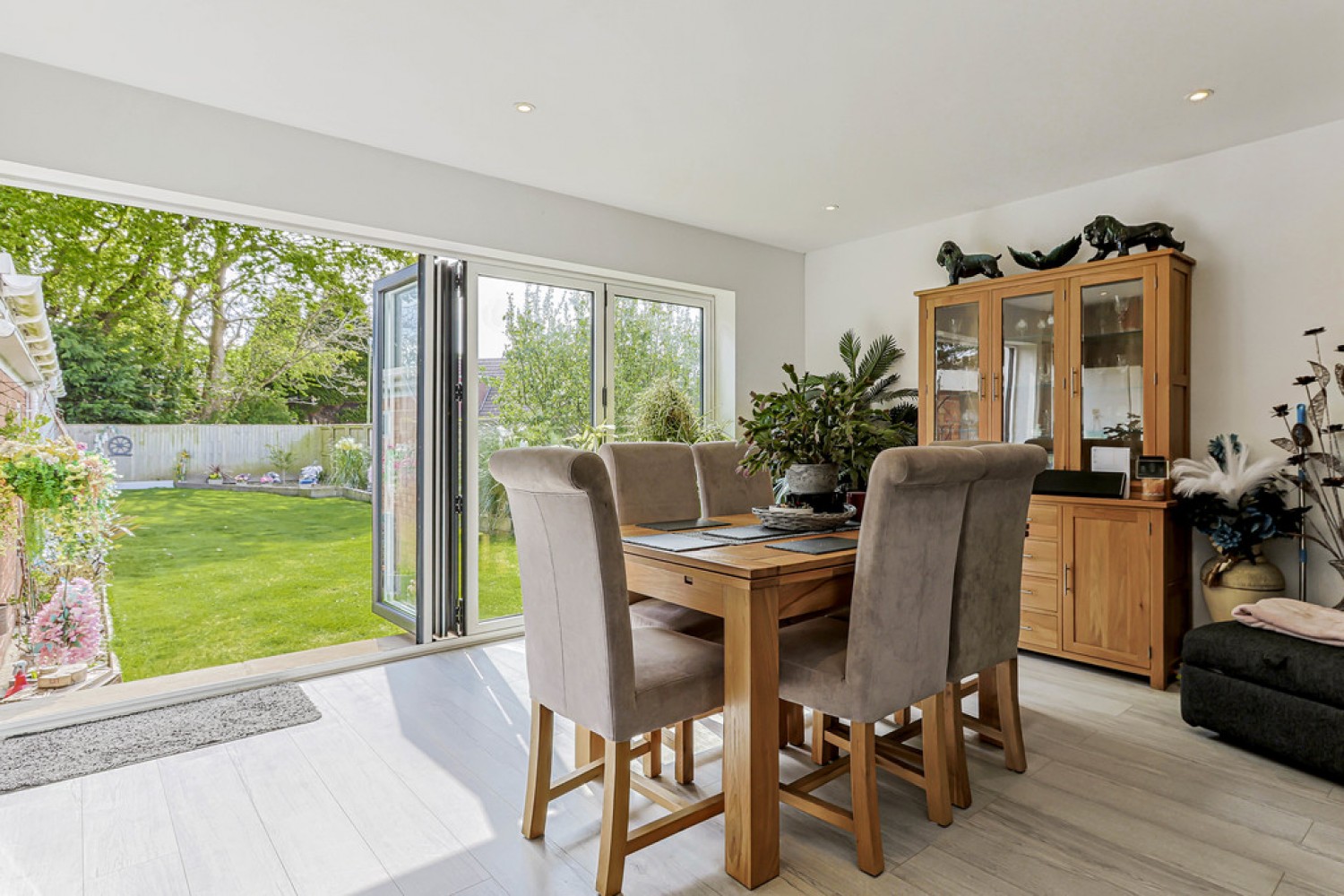 2 bedroom Bungalow for Sale Markham Avenue, Bournemouth