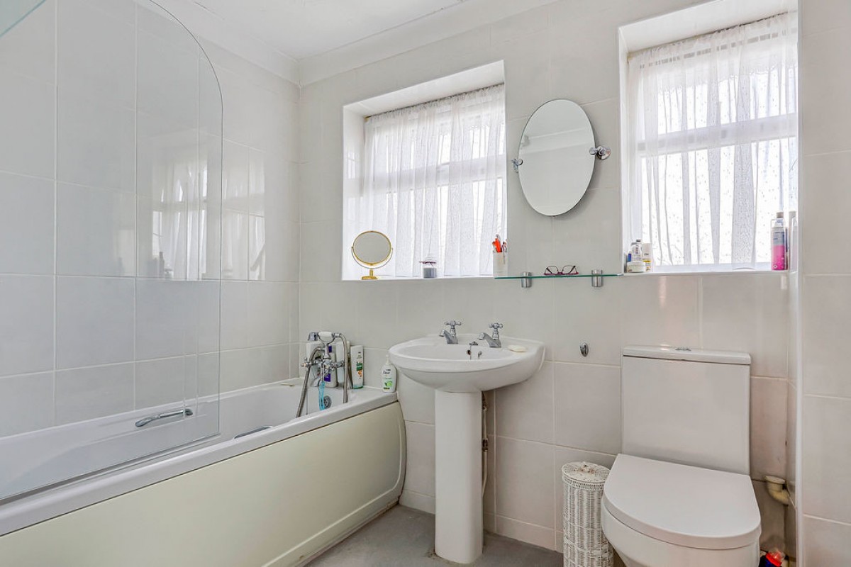 Tasman Close, Christchurch