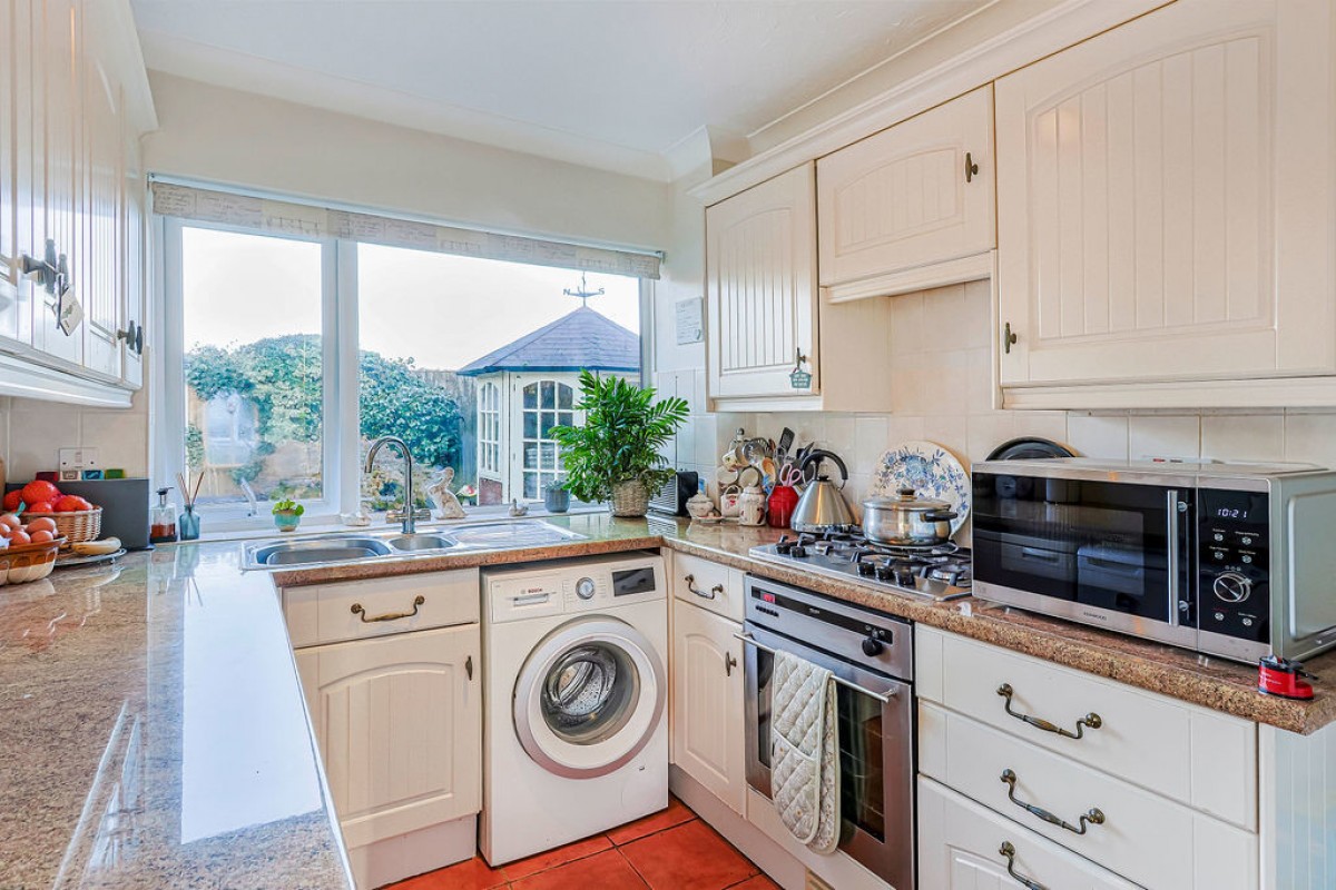 Tasman Close, Christchurch