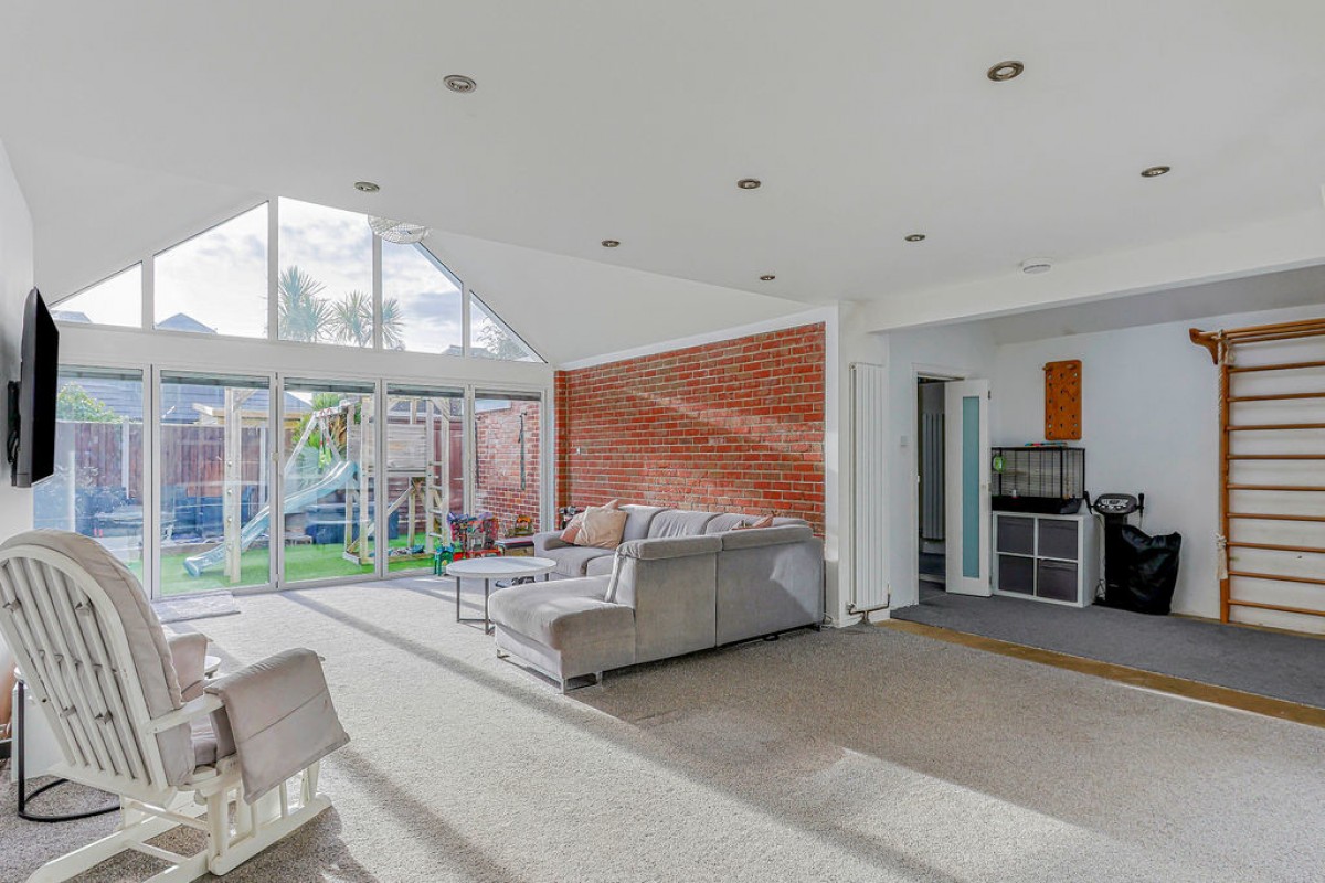 Verwood Crescent, Bournemouth