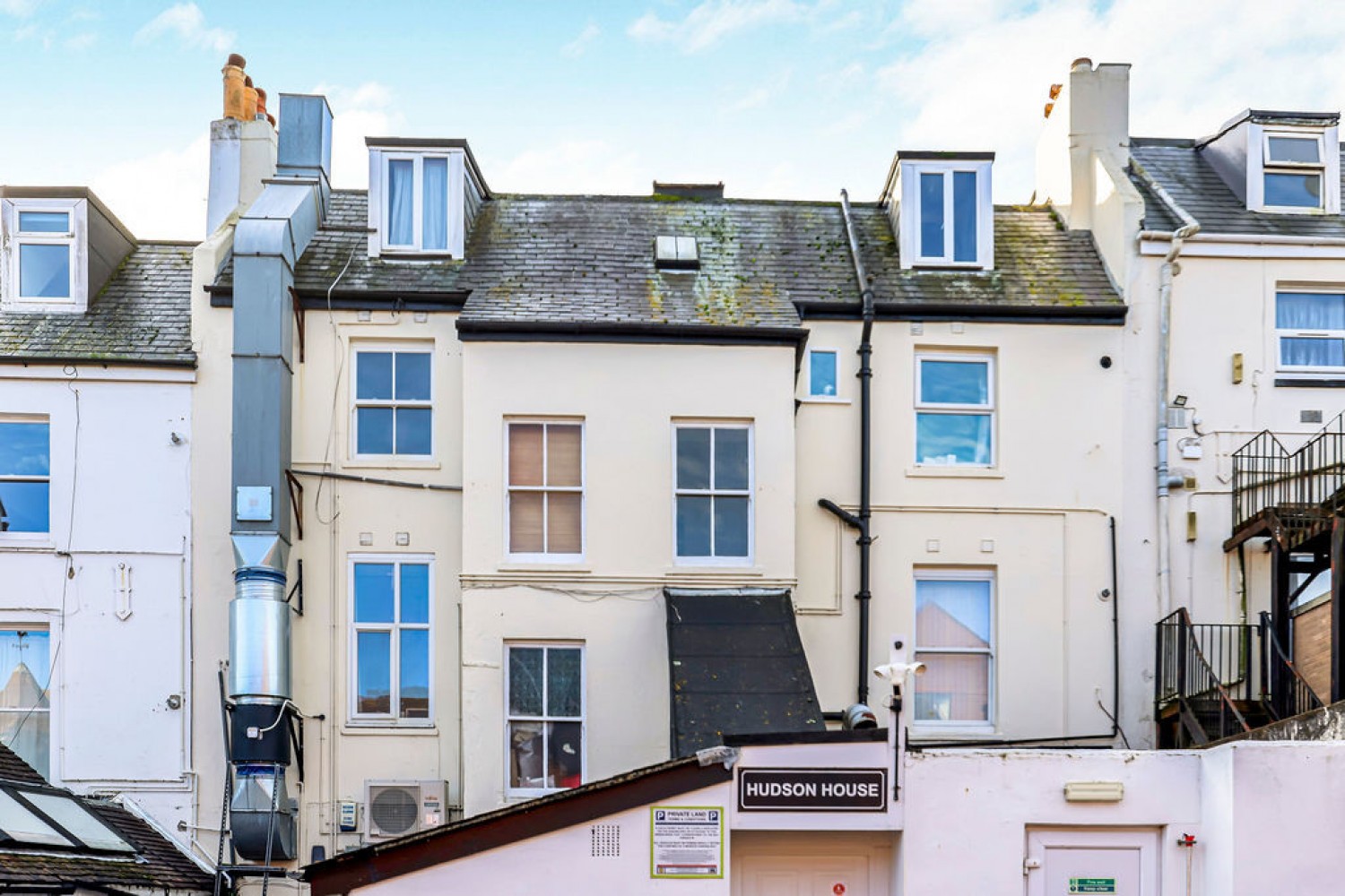 2 bedroom Flat in Upper Norwich Road, Bournemouth