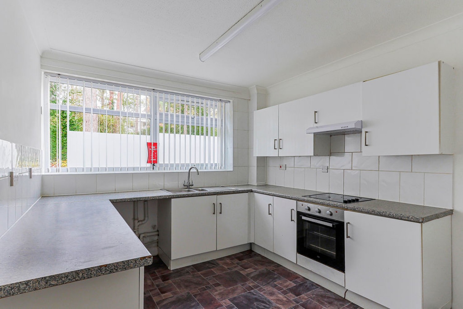 3 bedroom Flat for Sale Wilderton Road, Poole