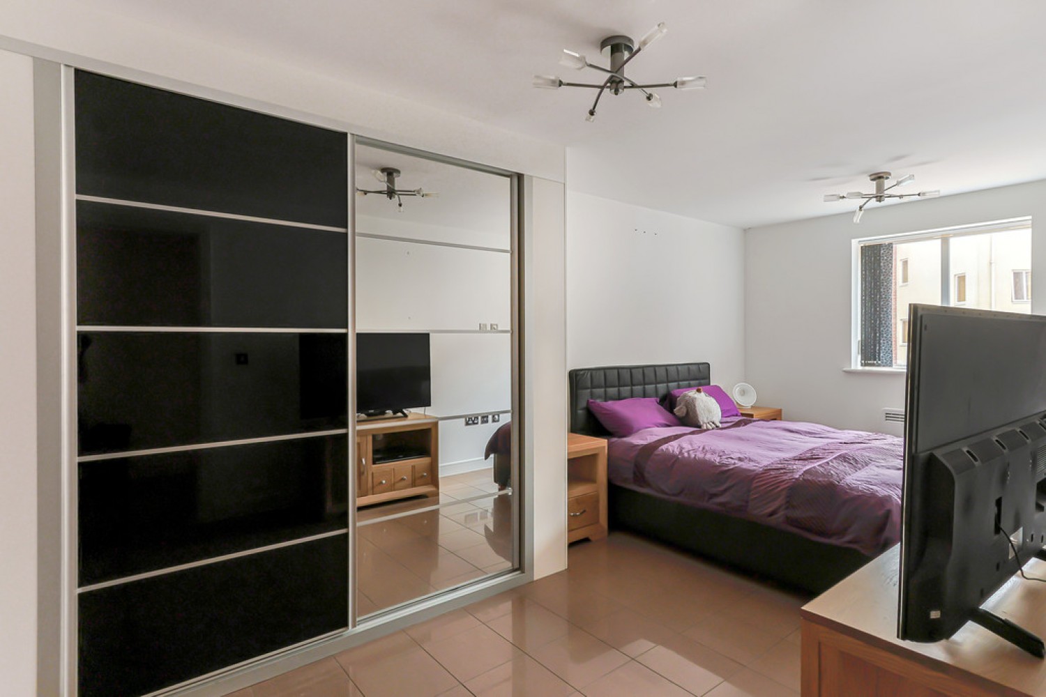 3 bedroom Flat for Sale Honeycombe Chine, Bournemouth