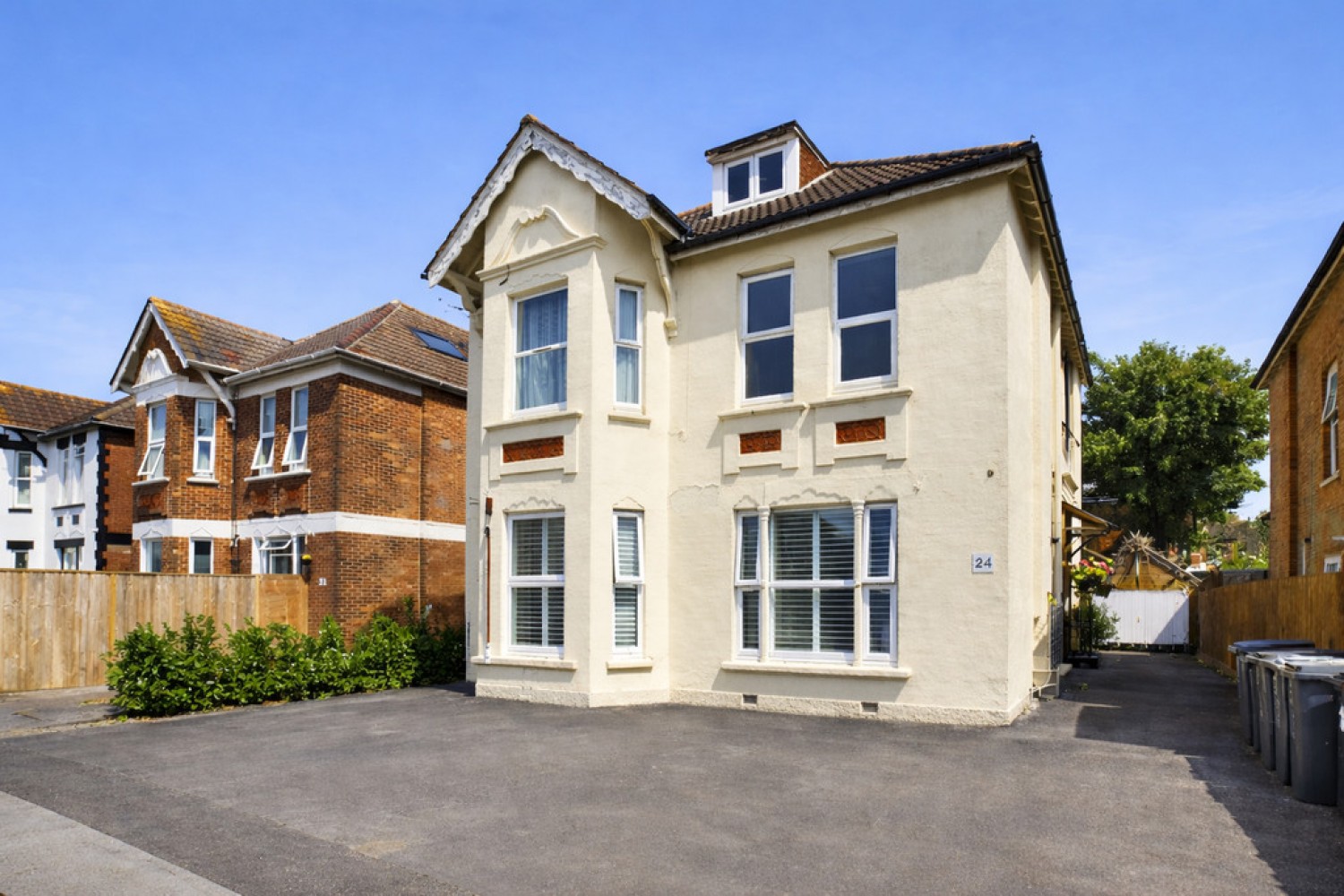 2 bedroom Flat for Sale Hamilton Road, Bournemouth