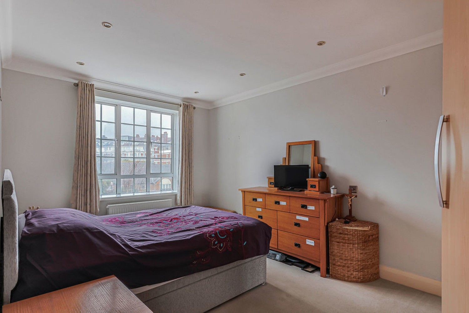 2 bedroom Flat for Sale San Remo Tower, Sea Road, Bournemouth