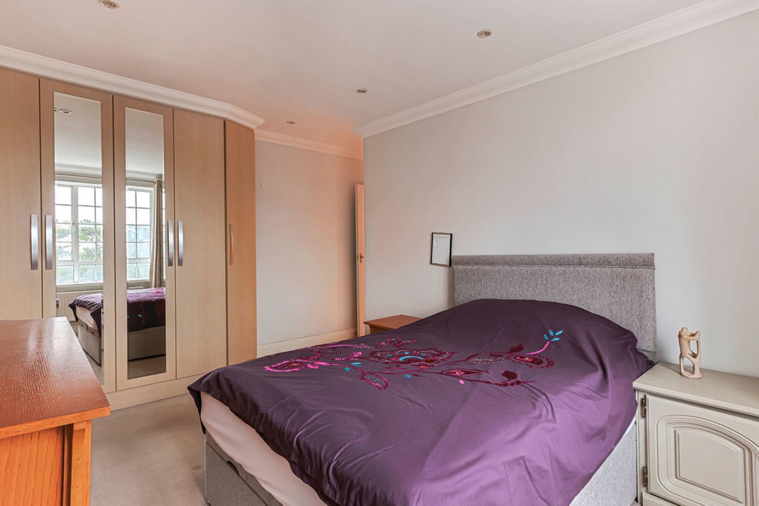 2 bedroom Flat for Sale San Remo Tower, Sea Road, Bournemouth