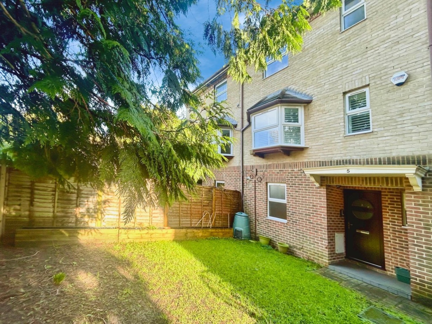 4 bedroom House in Wimborne Road, Bournemouth