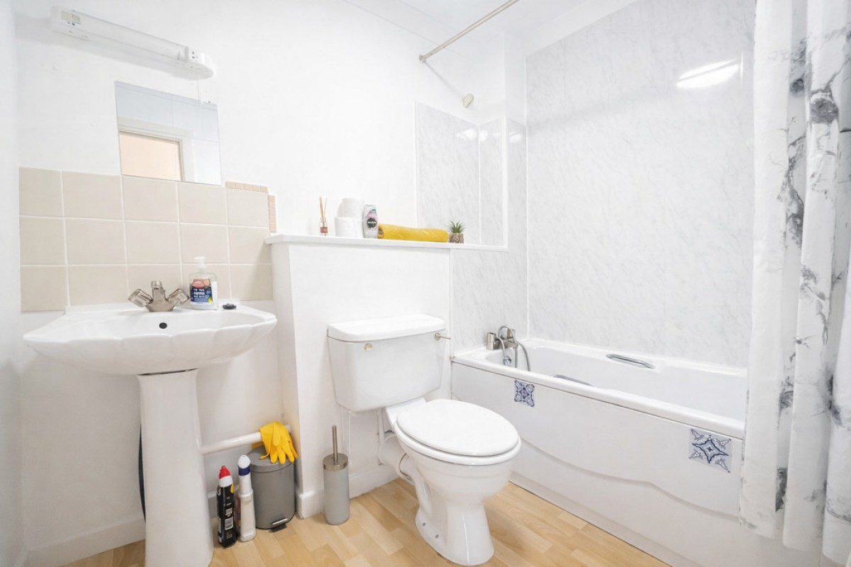 Christchurch Road, Bournemouth