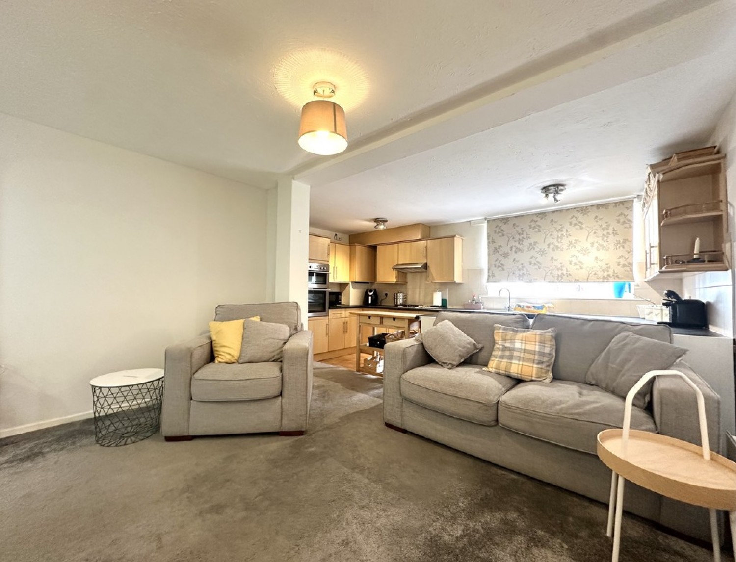 2 bedroom Flat in Holdenhurst Road, Bournemouth