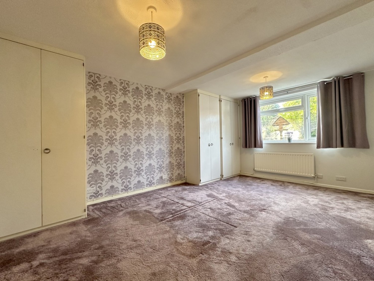 2 bedroom Flat in Holdenhurst Road, Bournemouth
