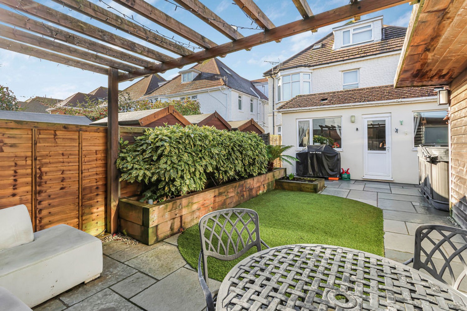 2 bedroom Flat for Sale Stourcliffe Avenue, Bournemouth