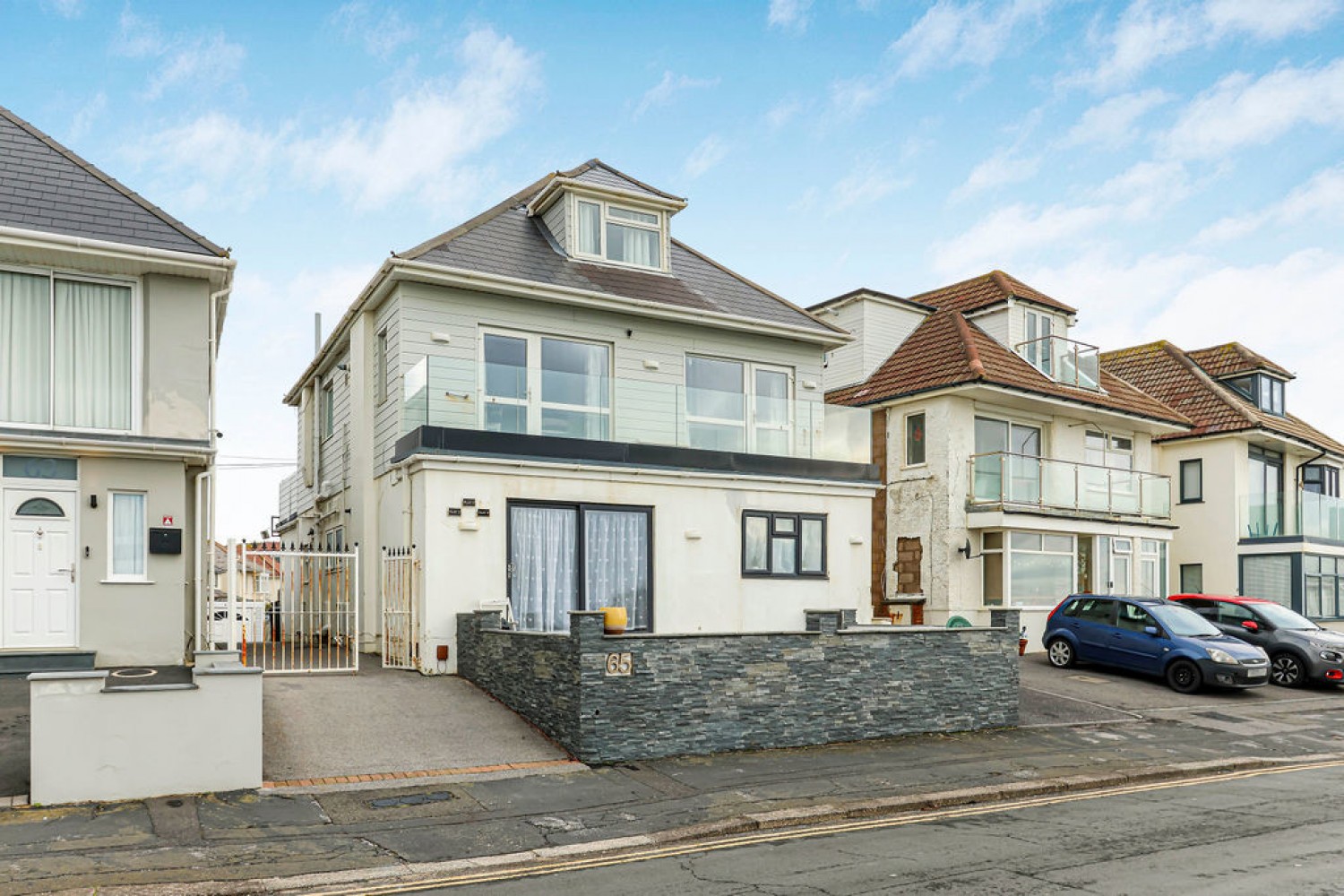 2 bedroom Flat for Sale Southbourne Overcliff Drive, Bournemouth