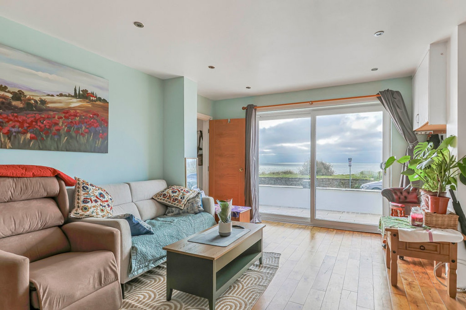 2 bedroom Flat for Sale Southbourne Overcliff Drive, Bournemouth