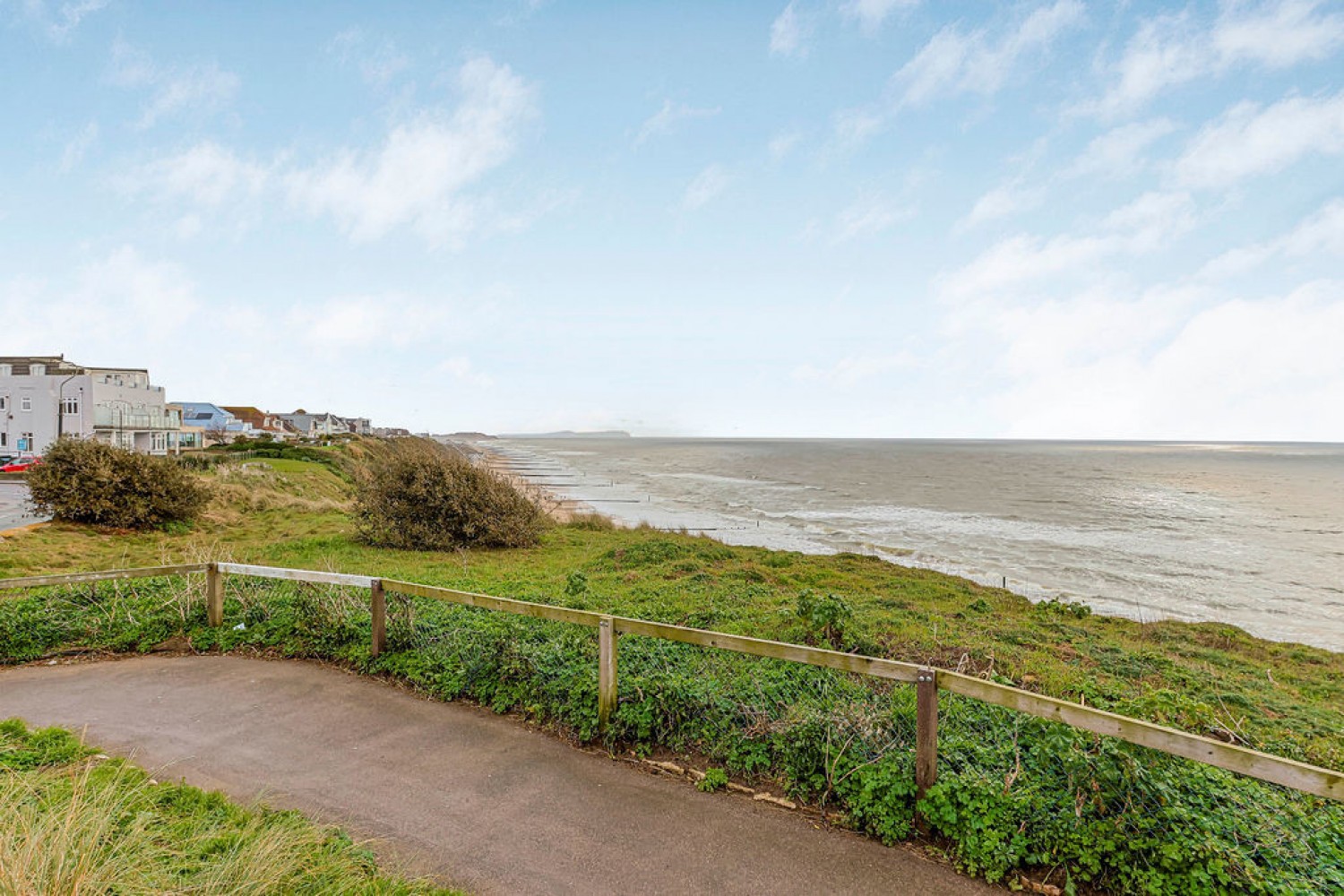 2 bedroom Flat for Sale Southbourne Overcliff Drive, Bournemouth