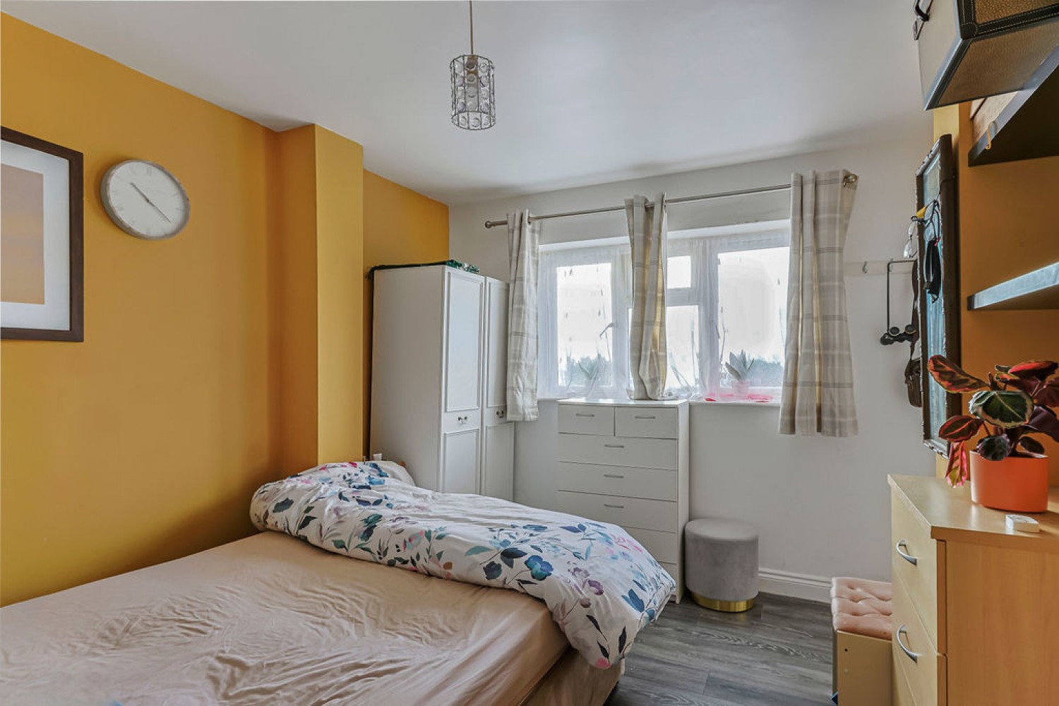 2 bedroom Flat for Sale Southbourne Overcliff Drive, Bournemouth