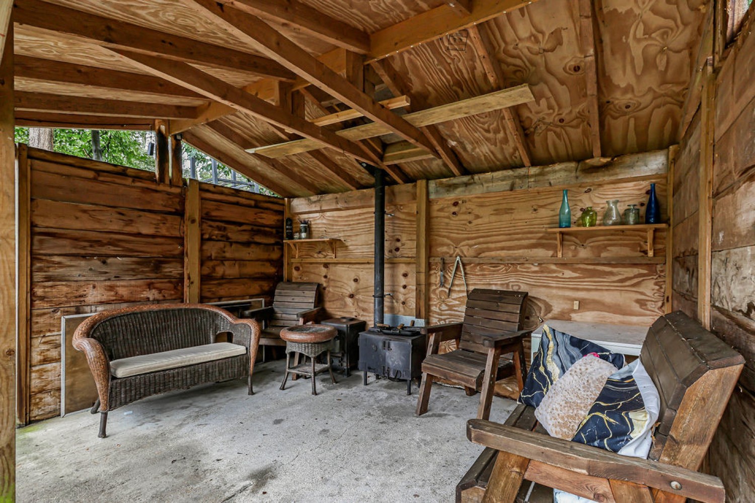 3 bedroom Bungalow in Archway Road, Poole